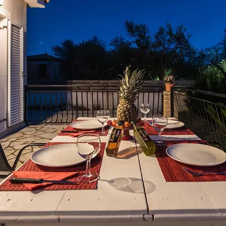 Tatil Evi Kanelos Garden House