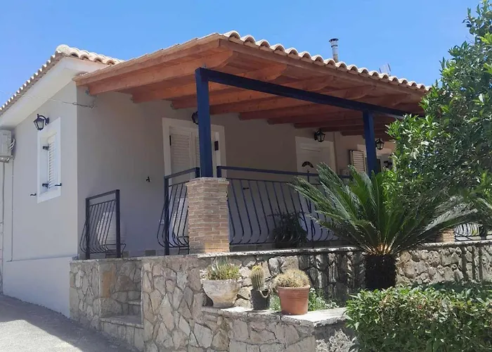 Kanelos Garden House Tatil Evi
