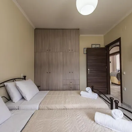 Kanelos Garden House Case de vacanță