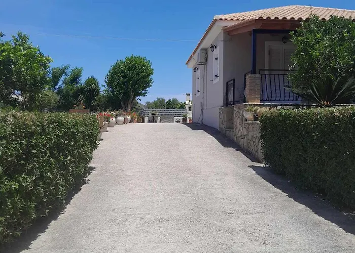 Kanelos Garden House Vakantiehuis